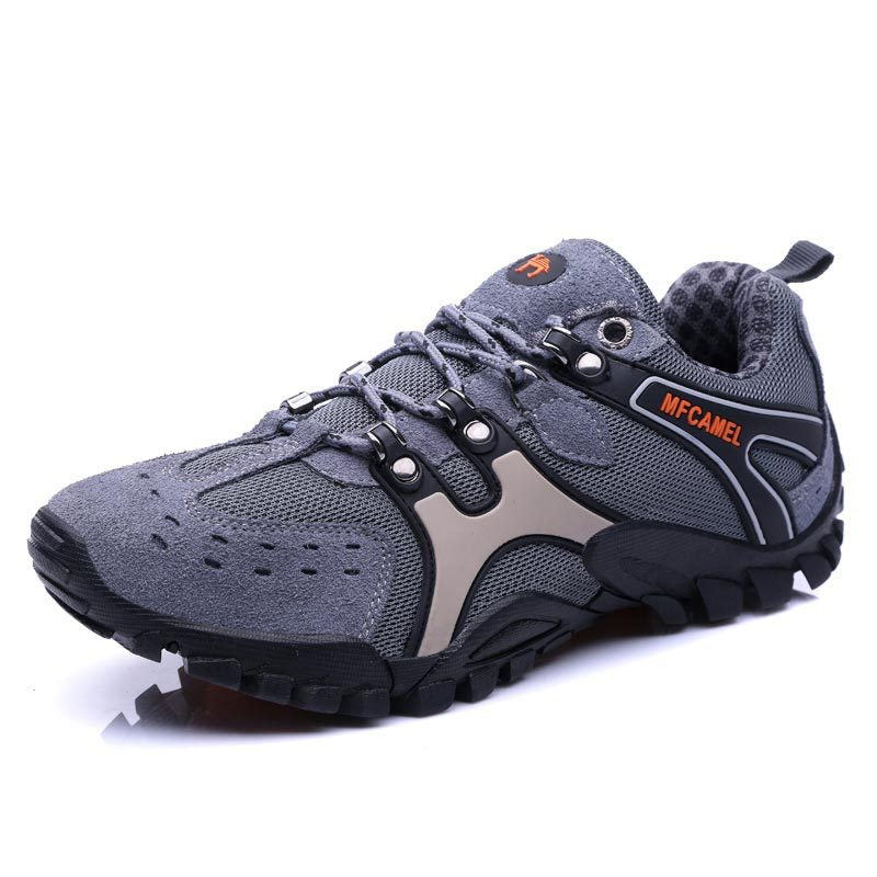 Outdoor men's hiking shoes four seasons camping